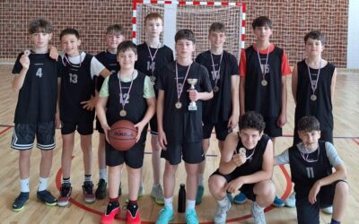 Košarkašima 5. i 6. razreda srebro na županijskom
