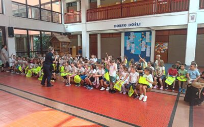 SIGURNO U PROMETU – NAŠI PRVAŠIĆI UČE I RASTU!